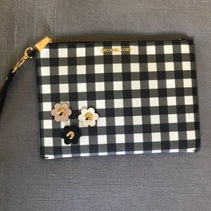 Michael Kors Wristlet/Clutch